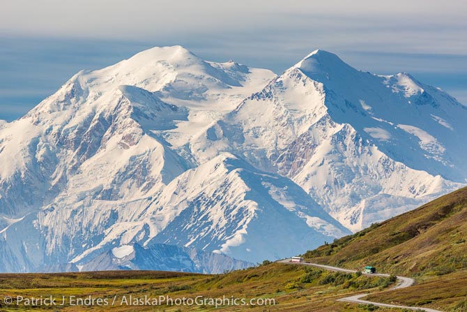 Denali. Canon 5D Mark III, 100-400mm f/5.6L IS (285mm), 1@00 @ f.8, ISO 200.